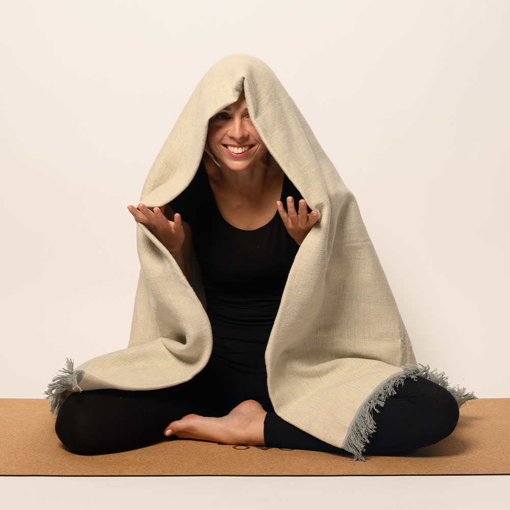 Organic Cotton Yoga Blanket - Chateau grey