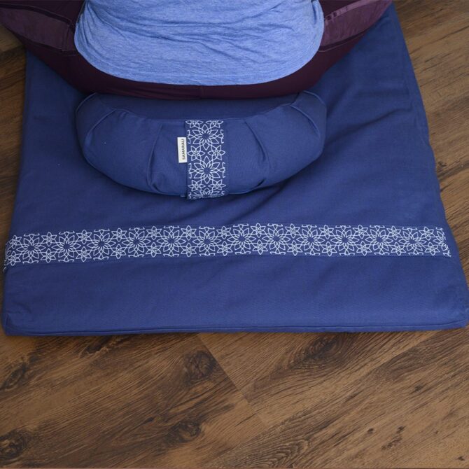 Meditation set with cushion crescent - Denim Blue Meditation set with cushion crescent - Denim Blue Meditation set with cushion crescent - Denim Blue