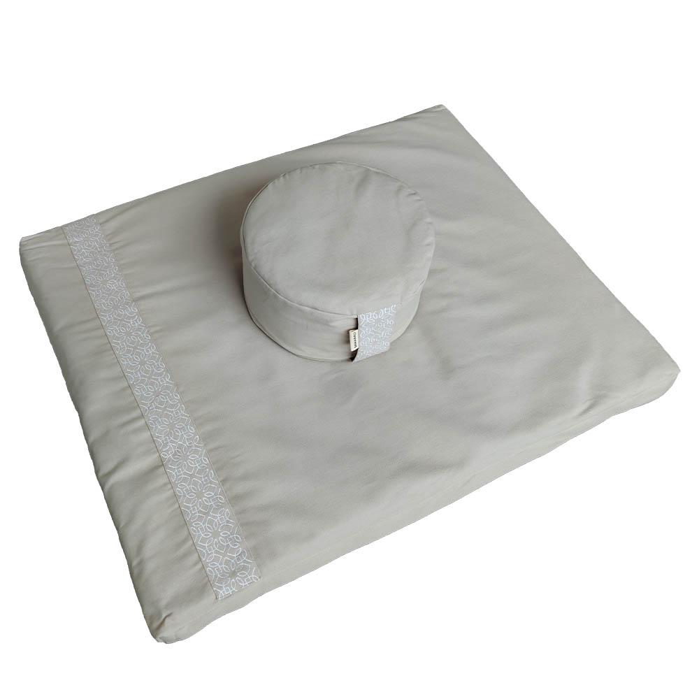 Med-set-avec-coussin-Rond_Chateau-grey_04 Ensemble Zafu et Zabuton avec oreiller rond Lotus - Chateau grey Ensemble Zafu et Zabuton avec oreiller rond Lotus - Chateau grey