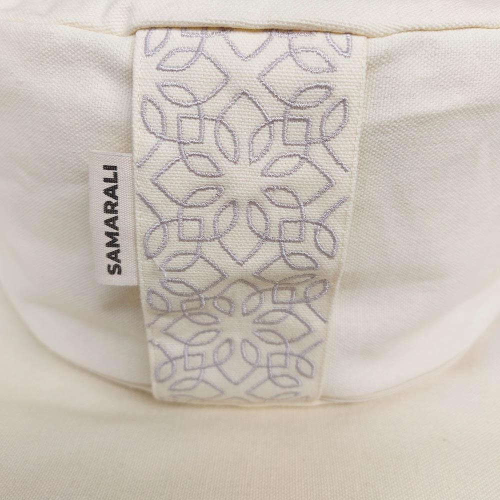 Med-set-avec-coussin-Rond_Ivoire_08 Ensemble Zafu et Zabuton avec oreiller rond Lotus - Ivoire Ensemble Zafu et Zabuton avec oreiller rond Lotus - Ivoire Ensemble Zafu et Zabuton avec oreiller rond Lotus - Ivoire