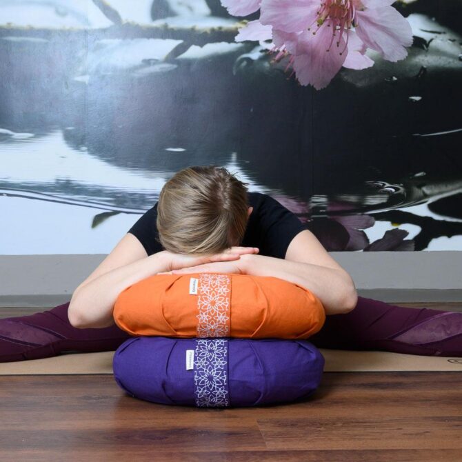 Meditation pillow cover best sale