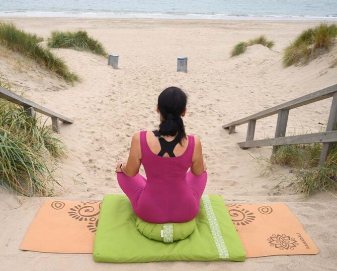 Meditation mat zabuton - Green Meditation mat zabuton - Green Meditation mat zabuton - Green Meditation mat zabuton - Green Meditation mat zabuton - Green