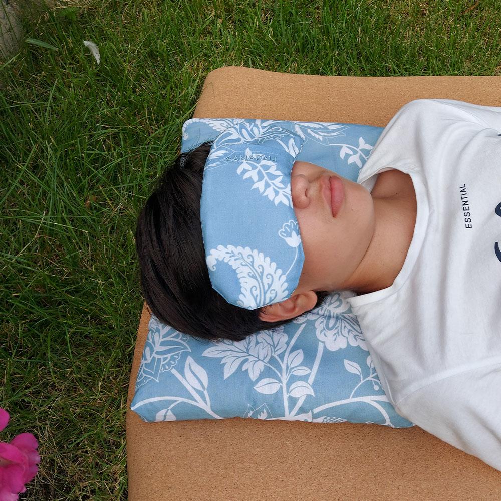 Augen-Savasana-Kissen-Blau Eyе Kopfkissen aus Bio-Baumwolle - Blau Eyе Kopfkissen aus Bio-Baumwolle - Blau Eyе Kopfkissen aus Bio-Baumwolle - Blau