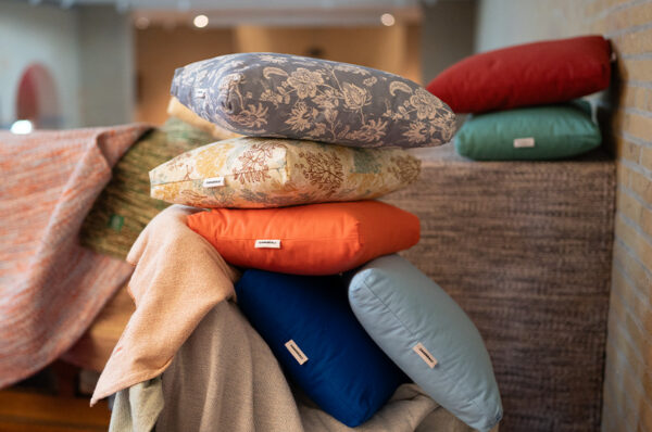 6 eco-conscious yoga essentials for holidays eco-conscious yoga