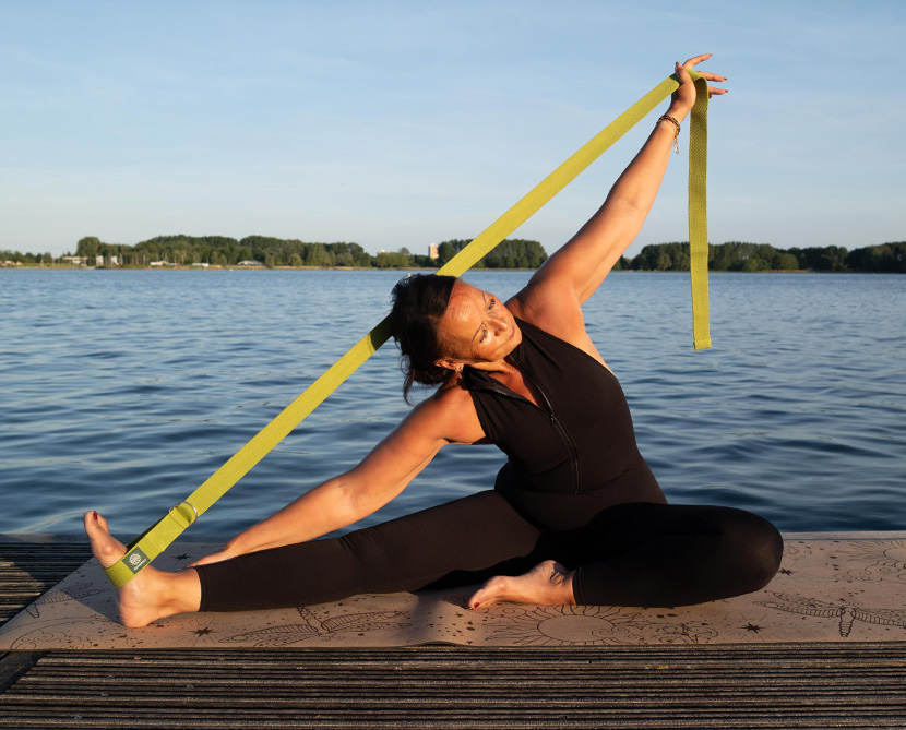 Wat is beter voor flexibiliteit: yoga of stretchen? Wat is beter voor je flexibiliteit: yoga of stretchen? Yoga versus stretchen