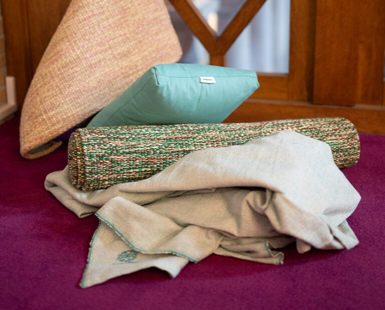 What are the best yoga gifts for wellness lovers in 2026?  yoga gifts